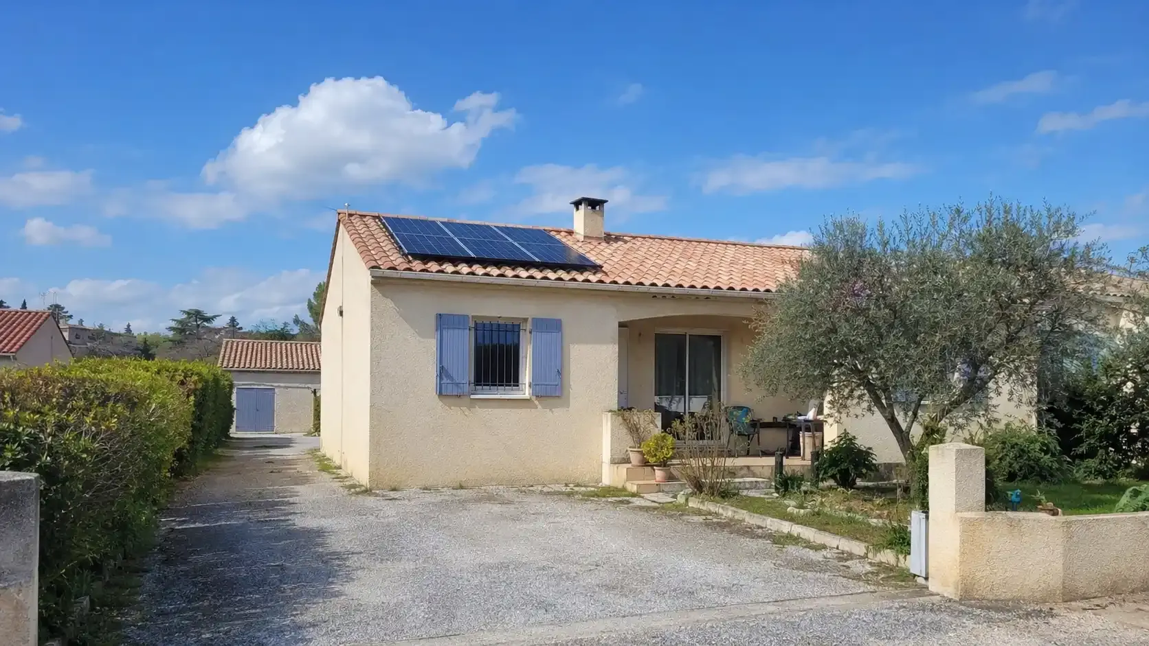 Image installateur panneaux solaires 8 panneaux solaires rentables